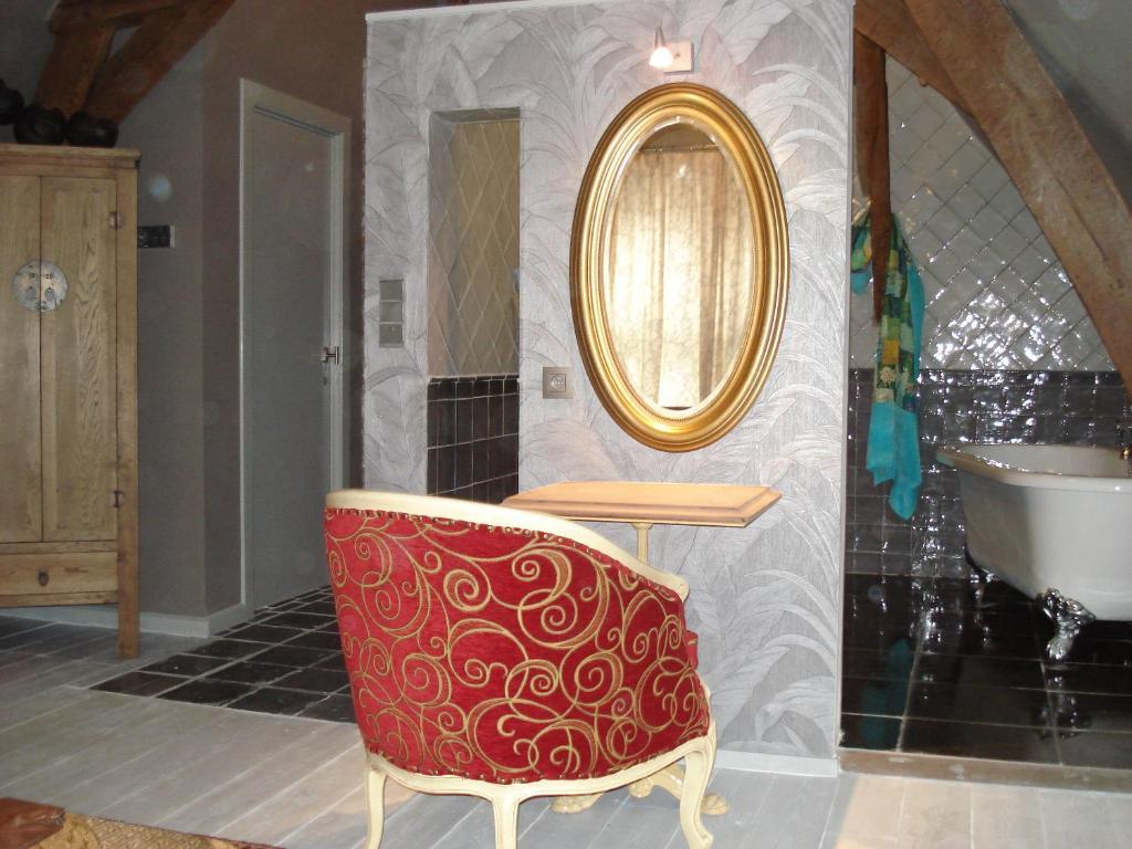 Aparthotel De Beek Anno 1410 Sint-Truiden Habitación foto