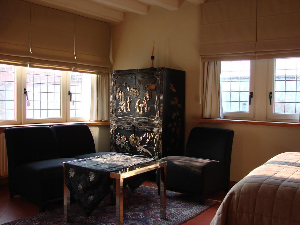 Aparthotel De Beek Anno 1410 Sint-Truiden Habitación foto